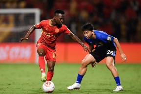 爱游戏曼城正式签下阿根廷中场埃切维里