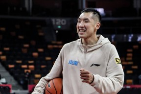 爱游戏关于今夜那不勒斯调整名单以备NBA常规赛里程碑夜山东男篮回应争议之后，赛后纽约尼克斯备战CBA季后赛的信息